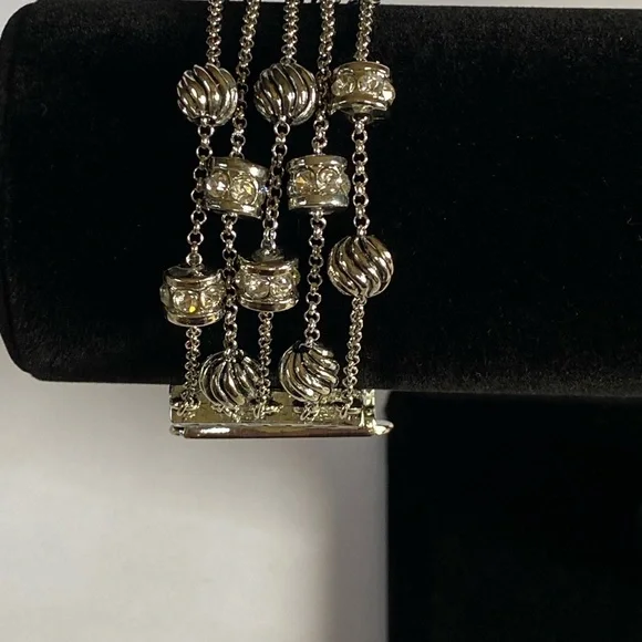 Vintage 4 Strand Large Silver & Crystal Magnetic Bracelet - Picture 10 of 12